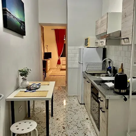 My Little بودابست